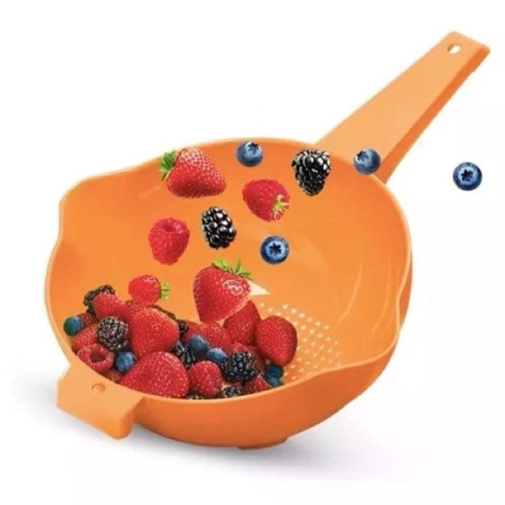 Tupperware 2 Quart Colander Strainer Orange Color